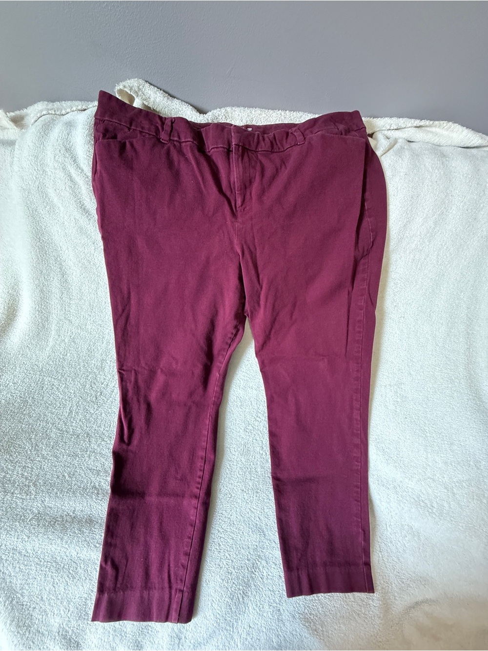 Old Navy Pixie Ankle Pants Size 18 Wine Burgundy Stretch Skinny